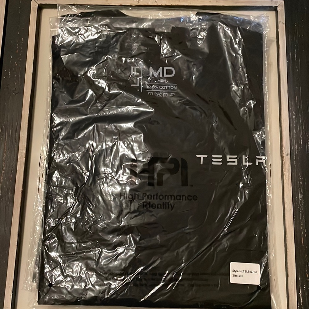 TESLA Men T-Shirt  Black Logo Short Sleeve Crew Neck